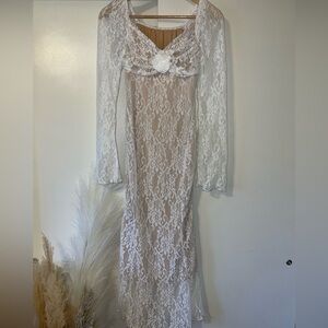 Elegant White Lace Dress